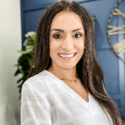 Janet Cerros
